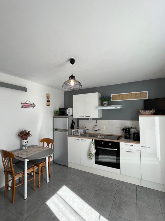 Ferienwohnung Appt Calme Ensoleille Fonctionnel Saintes-Maries-de-La-Mer Exterior foto