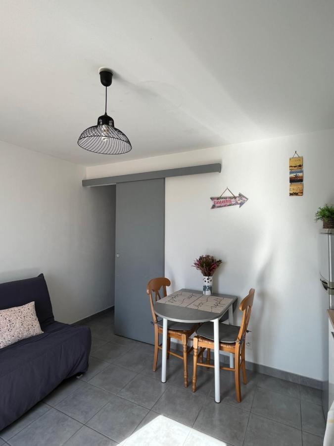 Ferienwohnung Appt Calme Ensoleille Fonctionnel Saintes-Maries-de-La-Mer Exterior foto