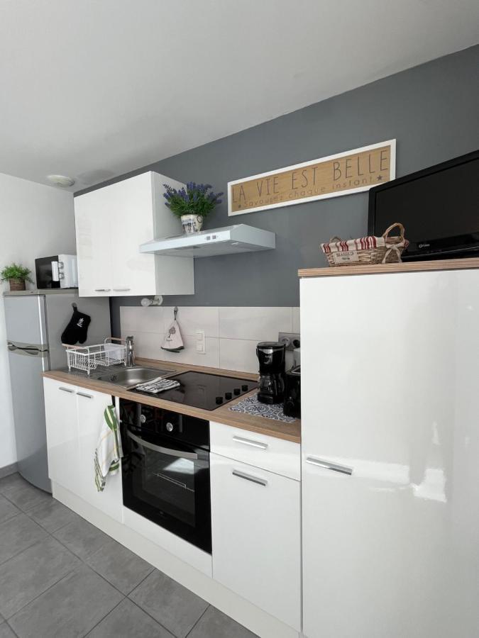 Ferienwohnung Appt Calme Ensoleille Fonctionnel Saintes-Maries-de-La-Mer Exterior foto