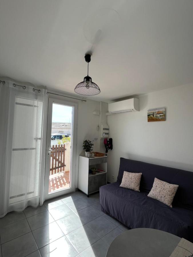 Ferienwohnung Appt Calme Ensoleille Fonctionnel Saintes-Maries-de-La-Mer Exterior foto